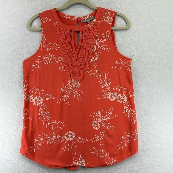 Daniel Rainn Tops - Daniel Rainn Women’s Top/Blouse Sz M Coral Rayon/Spandex Cotton Lace Detail NWT